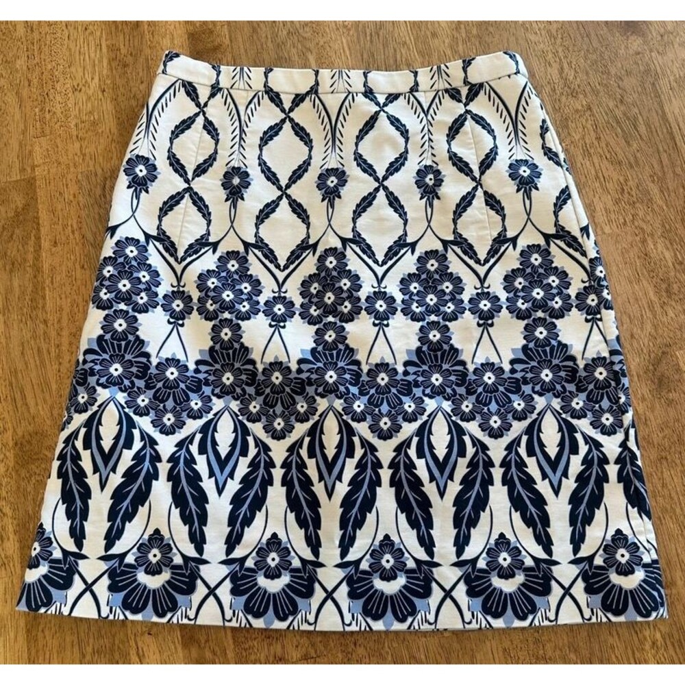 J.Crew Floral Print A-Line Midi Skirt Navy Ivory Blue Size 00